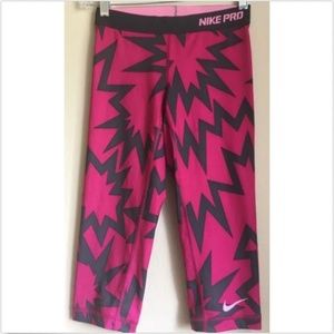 EUC Nike Pro Dri-Fit Printed Capri Tights